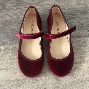 Childrenchic Velvet Mary Jane Shoes in Burgundy